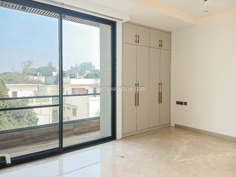 3 BHK Flat For Rent in Jangpura Extension