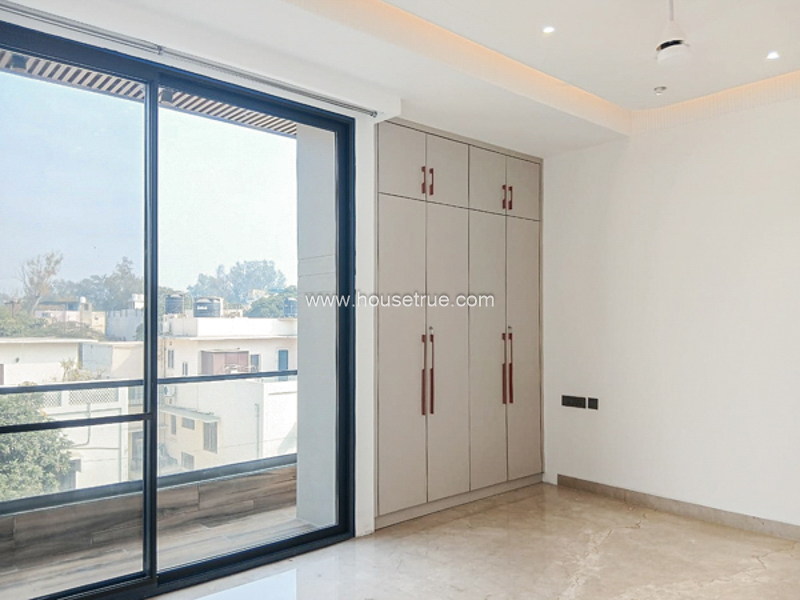 3 BHK Flat For Rent in Jangpura Extension