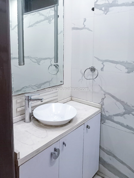 4 BHK Flat For Rent in Greater Kailash Part 1