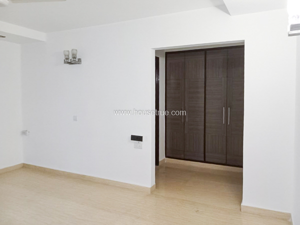 4 BHK Flat For Rent in Greater Kailash Part 1