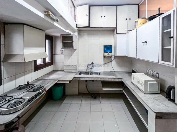 2 BHK Flat For Rent in Defence Colony