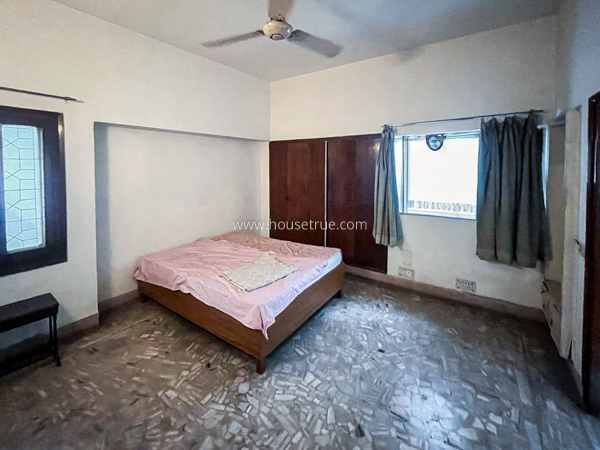 2 BHK Flat For Rent in Defence Colony