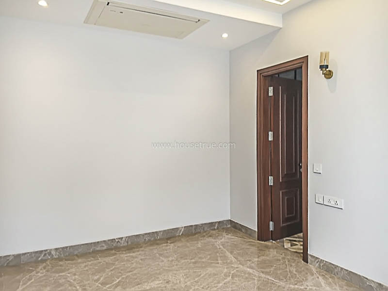 4 BHK Builder Floor For Rent in Defence Colony