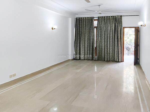 3 BHK Flat For Rent in Defence Colony
