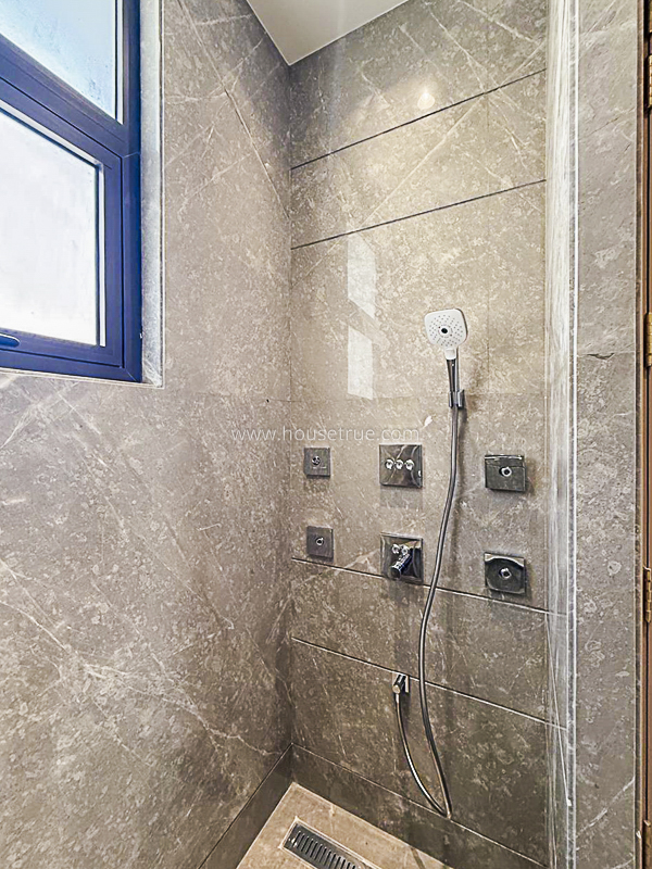 4 BHK Builder Floor For Rent in Vasant Vihar