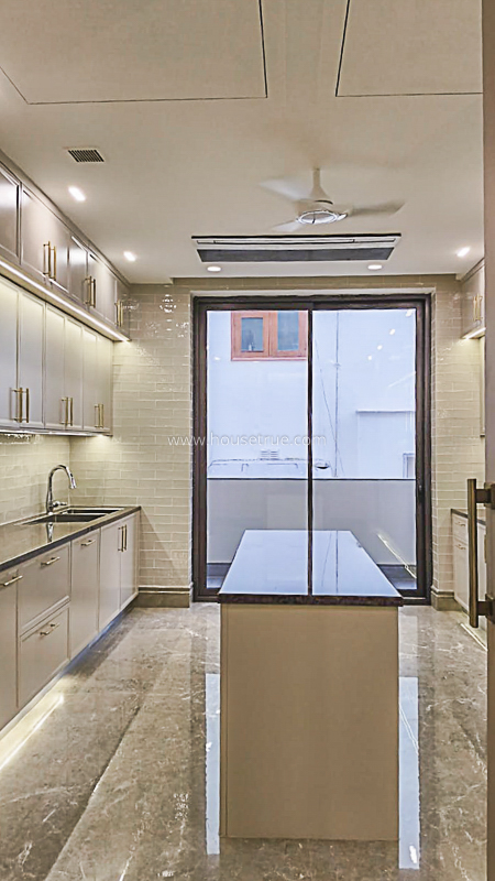 4 BHK Builder Floor For Rent in Vasant Vihar