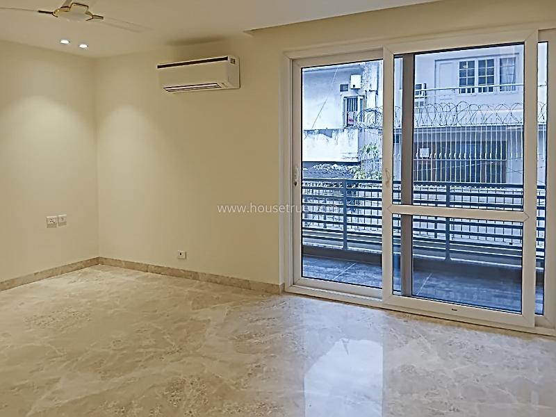 4 BHK Duplex For Rent in New Friends Colony