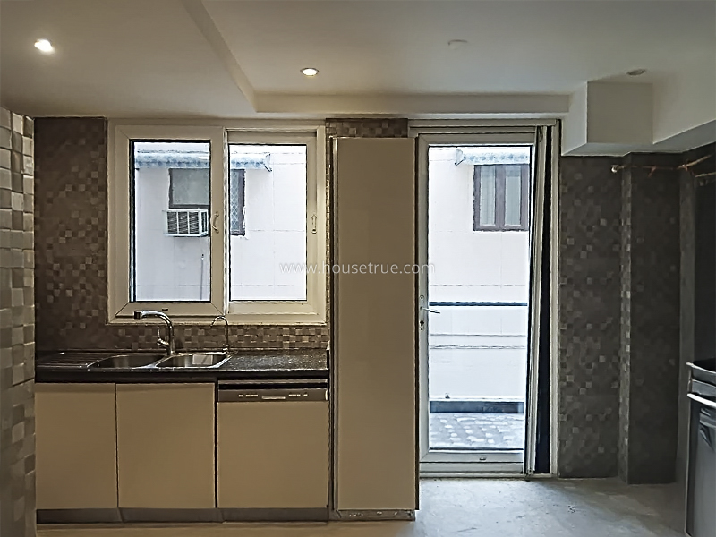 4 BHK Duplex For Rent in New Friends Colony