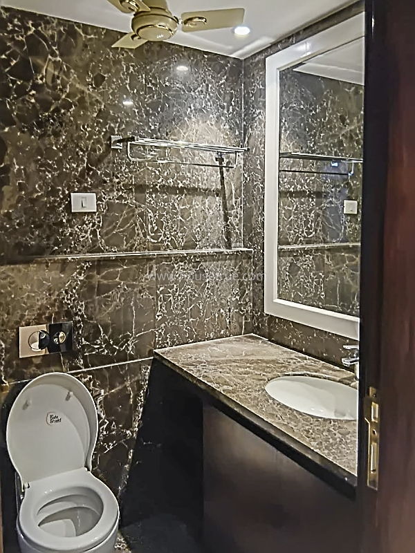 4 BHK Duplex For Rent in New Friends Colony