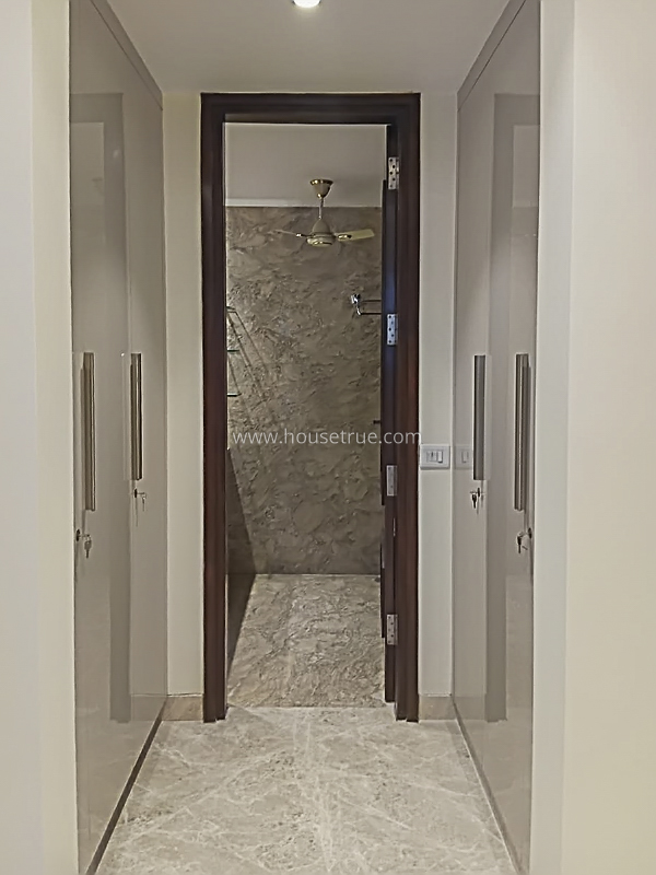 4 BHK Duplex For Rent in New Friends Colony