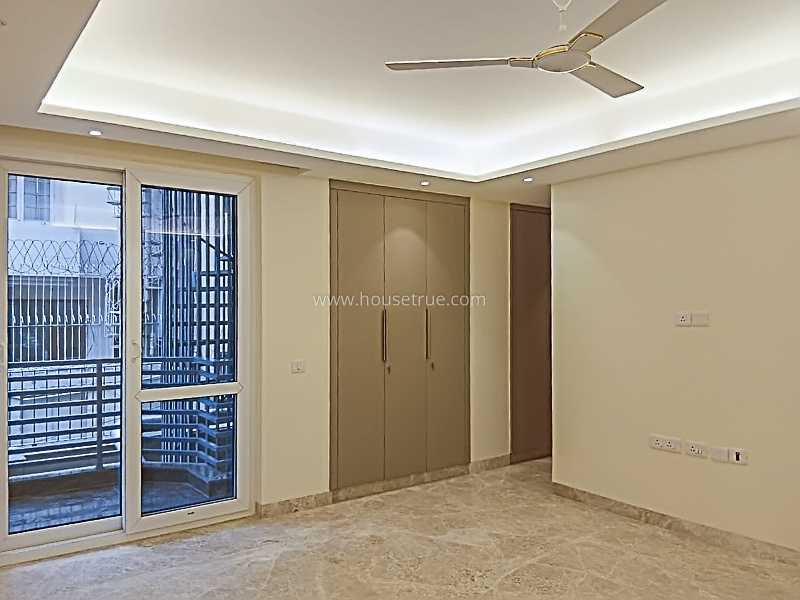 4 BHK Duplex For Rent in New Friends Colony