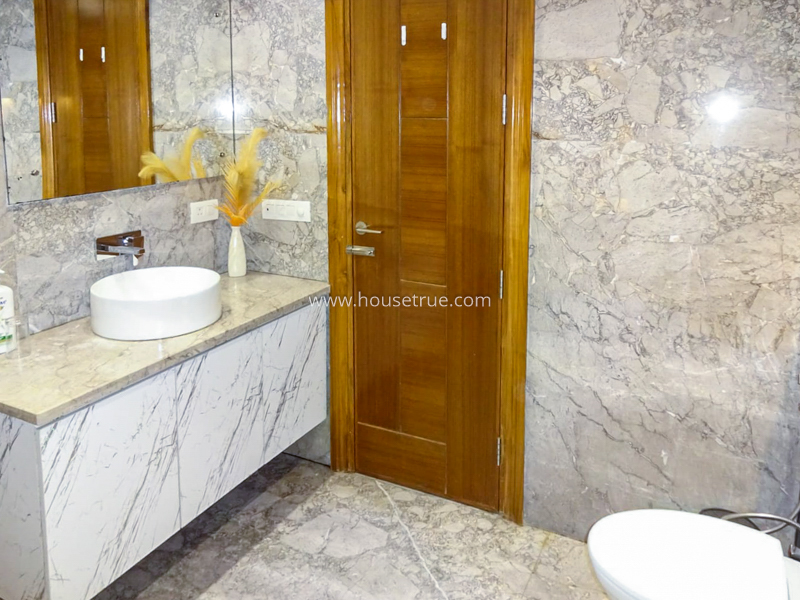 4 BHK Builder Floor For Rent in South Extension 2