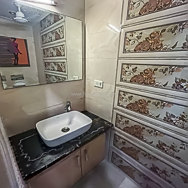 3 BHK Flat For Rent in Panchsheel Enclave