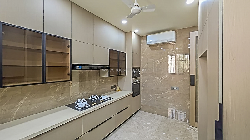 4 BHK Builder Floor For Rent in Defence Colony