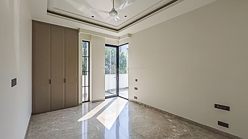4 BHK Builder Floor For Rent in Defence Colony
