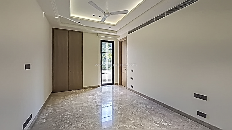 4 BHK Builder Floor For Rent in Defence Colony