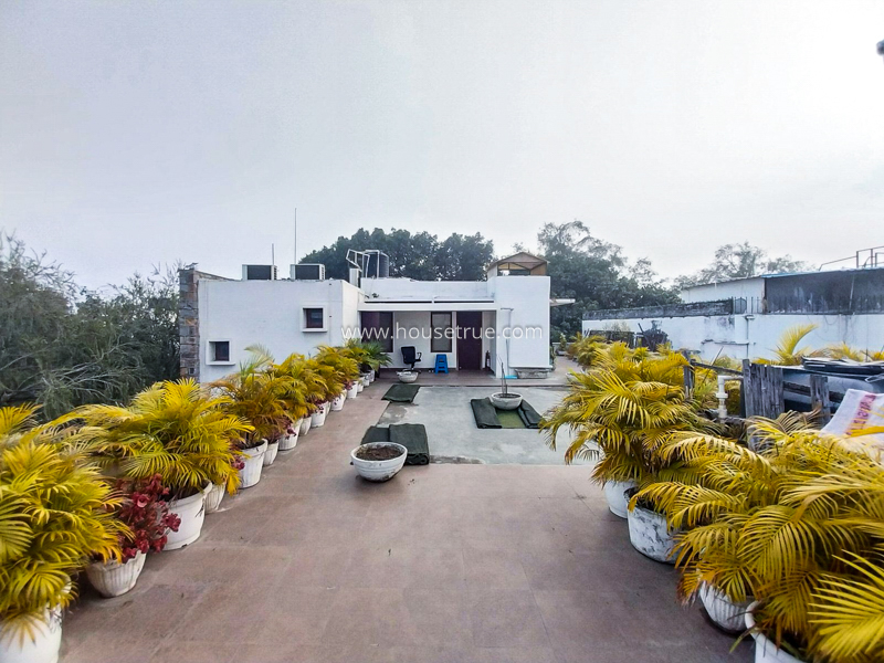 4 BHK Flat For Rent in Sundar Nagar