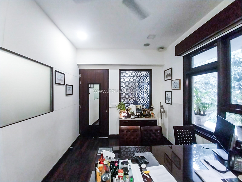 4 BHK Flat For Rent in Sundar Nagar