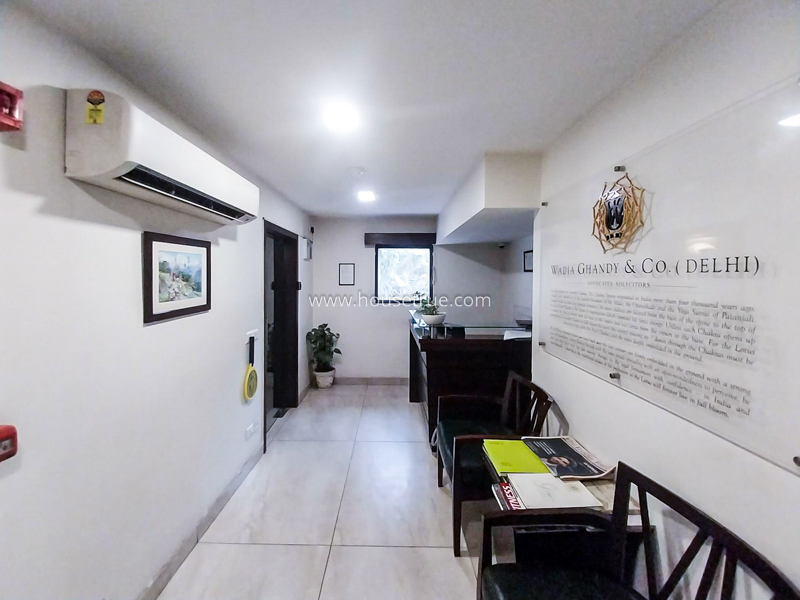 4 BHK Flat For Rent in Sundar Nagar