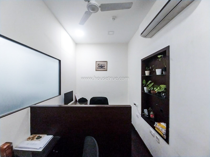 4 BHK Flat For Rent in Sundar Nagar