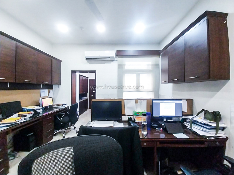 4 BHK Flat For Rent in Sundar Nagar