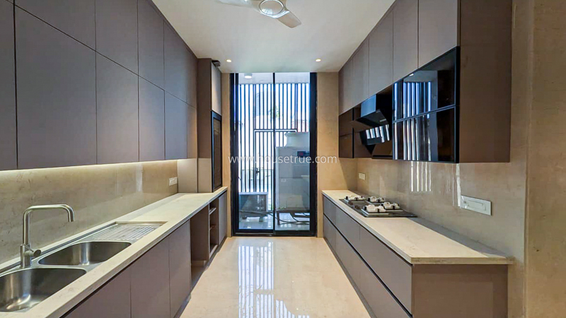 4 BHK Builder Floor For Rent in Defence Colony