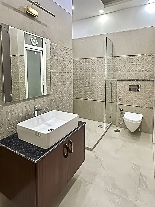 12 BHK Entire-Building For Rent in Green Park