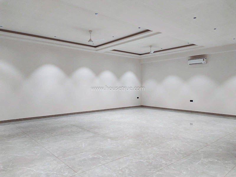 4 BHK Flat For Rent in Hauz Khas