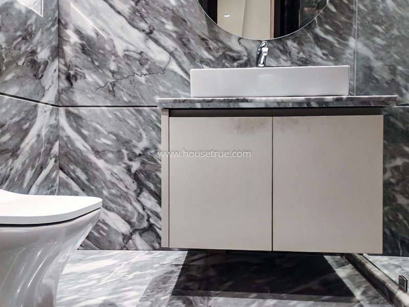 4 BHK Flat For Rent in Hauz Khas