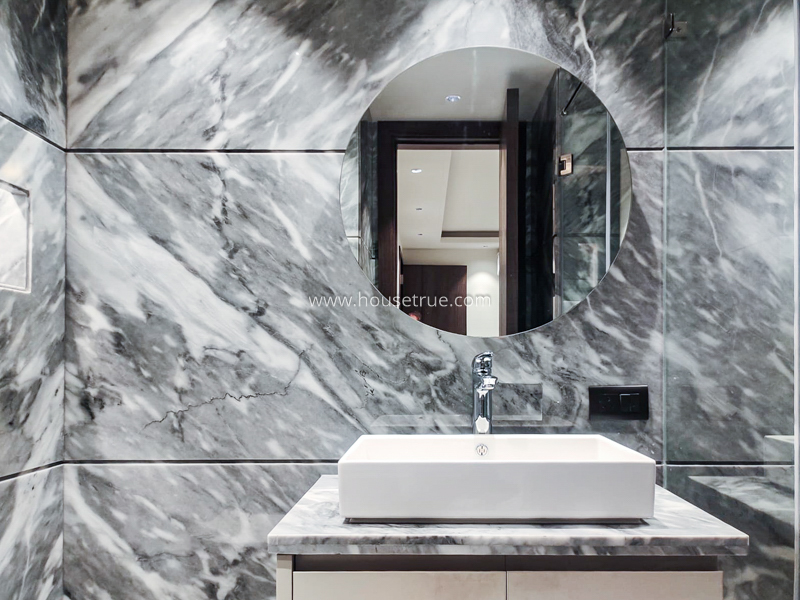 4 BHK Flat For Rent in Hauz Khas