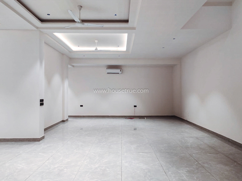 4 BHK Flat For Rent in Hauz Khas