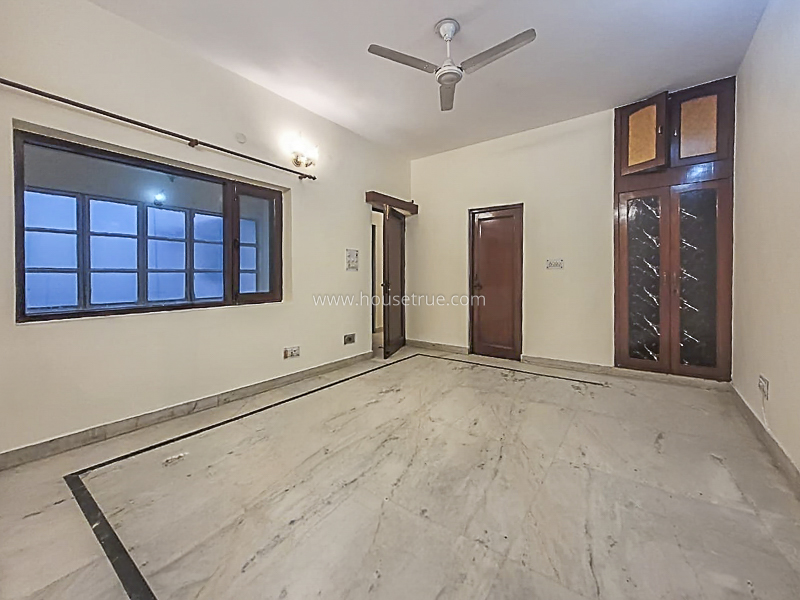 3 BHK Flat For Rent in Panchsheel Enclave