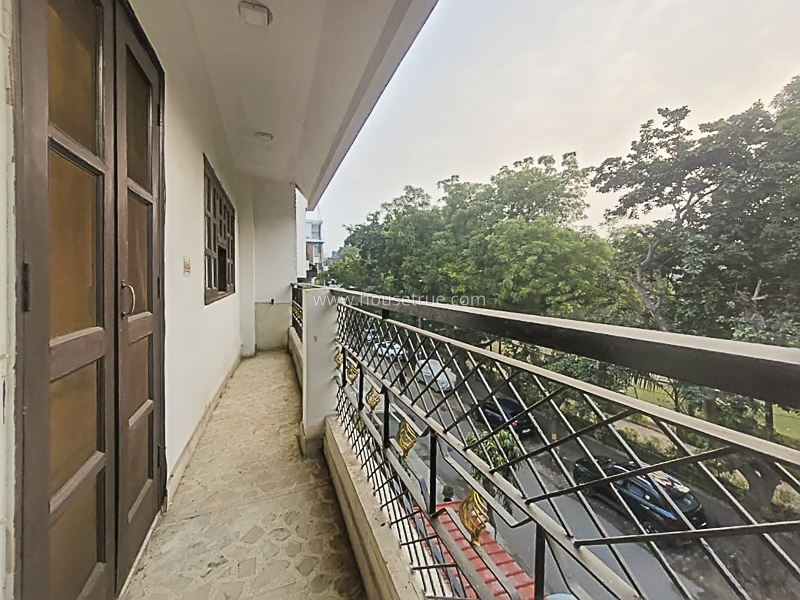 3 BHK Flat For Rent in Panchsheel Enclave