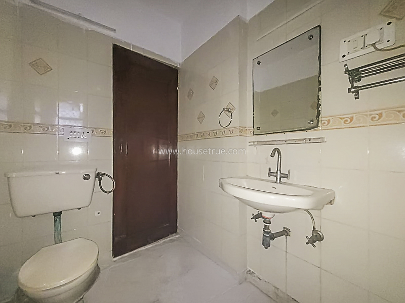 3 BHK Flat For Rent in Panchsheel Enclave