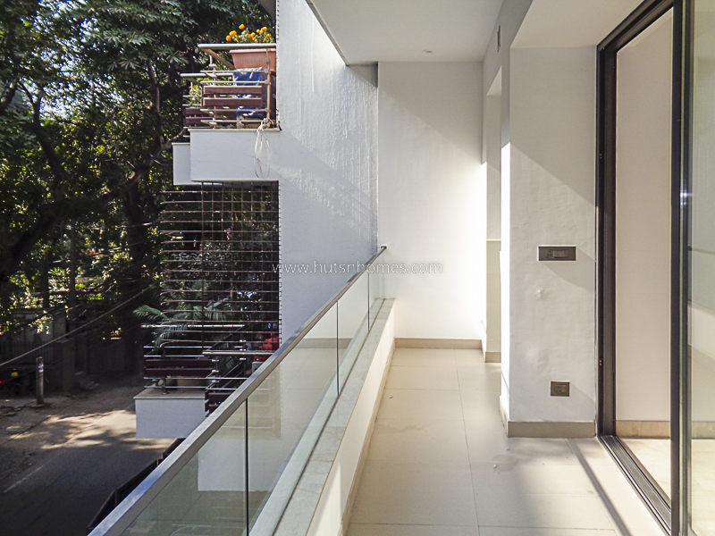 4 BHK Flat For Sale in Greater Kailash Enclave 2