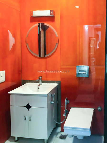 3 BHK Flat For Rent in Defence Colony