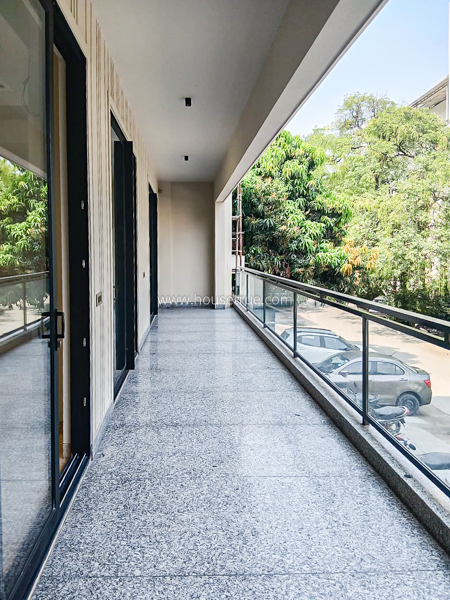 3 BHK Flat For Rent in Defence Colony