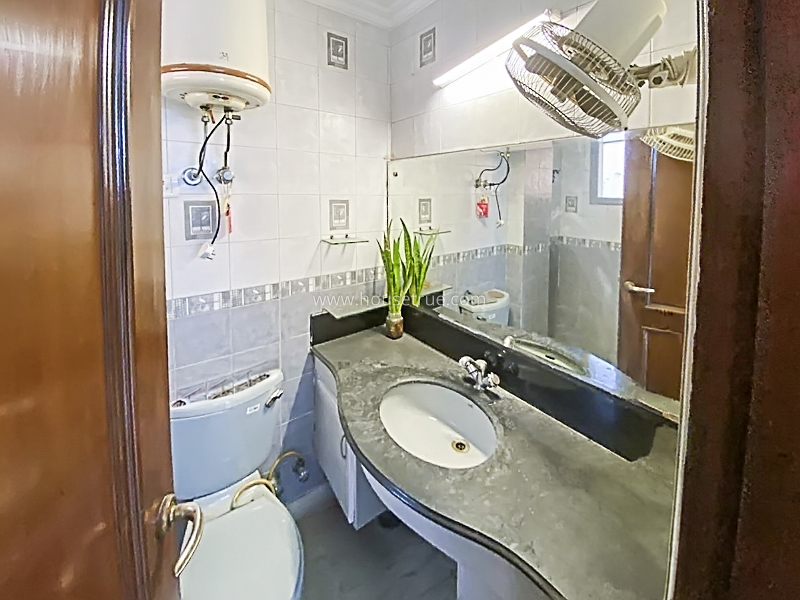 3 BHK Flat For Rent in Gulmohar Park