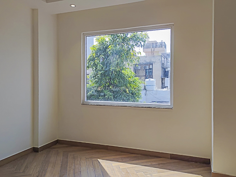 3 BHK Builder Floor For Rent in Safdarjung Enclave