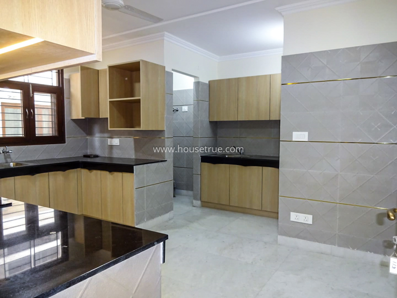 4 BHK Flat For Rent in New Friends Colony