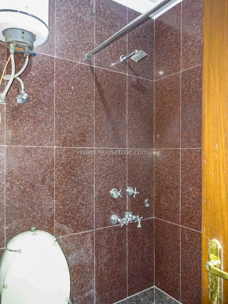 4 BHK Flat For Rent in New Friends Colony