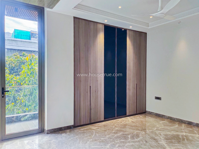 4 BHK Builder Floor For Rent in Vasant Vihar