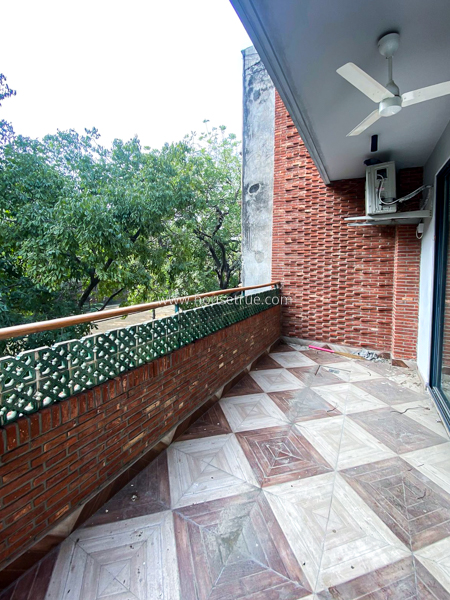 3 BHK Flat For Rent in Jangpura Extension