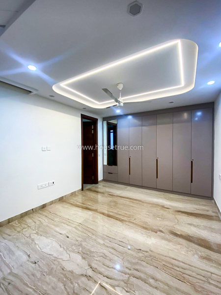 3 BHK Flat For Rent in Jangpura Extension