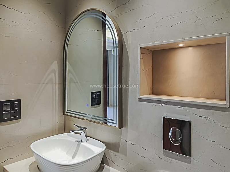 3 BHK Builder Floor For Rent in Green Park