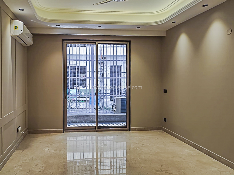 3 BHK Builder Floor For Rent in Green Park