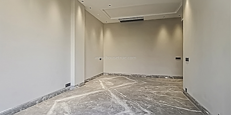 3 BHK Flat For Rent in Defence Colony