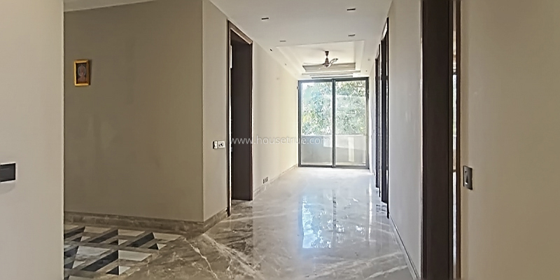 4 BHK Flat For Rent in Defence Colony