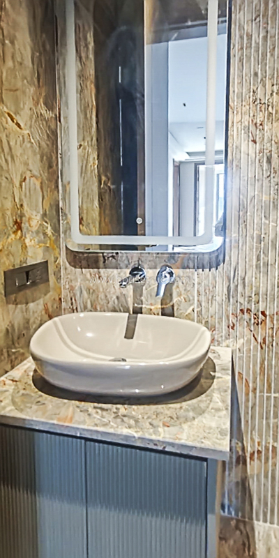 4 BHK Flat For Rent in Defence Colony