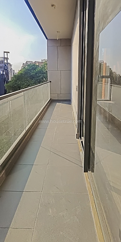 4 BHK Flat For Rent in Defence Colony